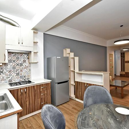 Rent Inn Yerevan On Chaykovski Street Luaran gambar