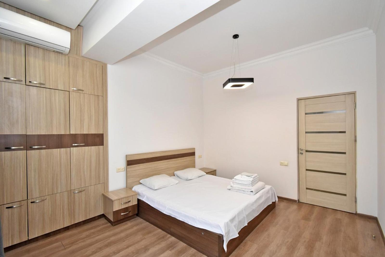 Rent Inn Yerevan On Chaykovski Street Luaran gambar