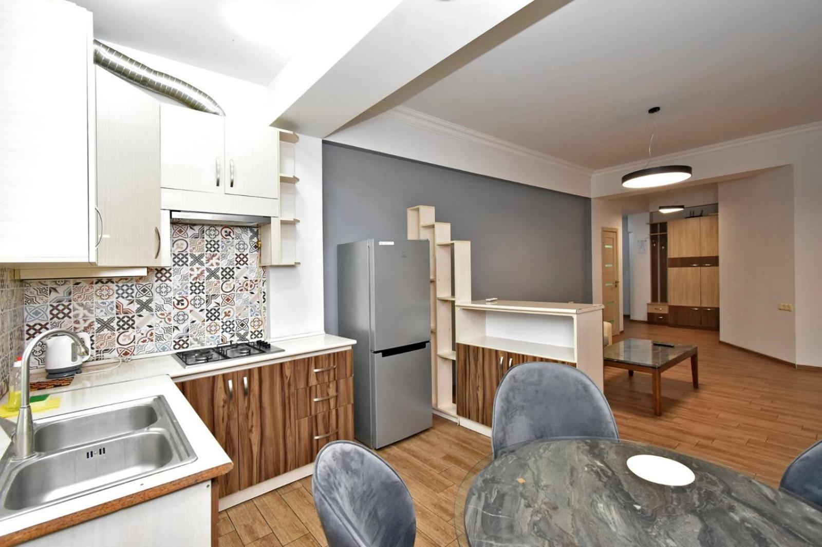 Rent Inn Yerevan On Chaykovski Street Luaran gambar