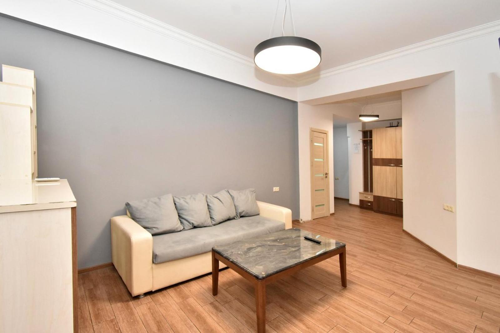 Rent Inn Yerevan On Chaykovski Street Luaran gambar
