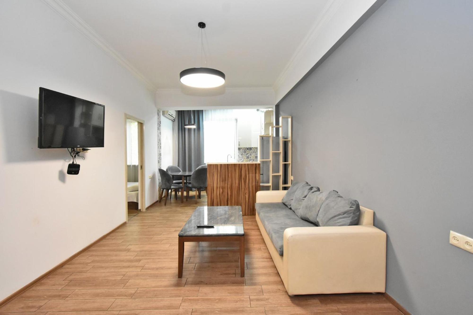 Rent Inn Yerevan On Chaykovski Street Luaran gambar